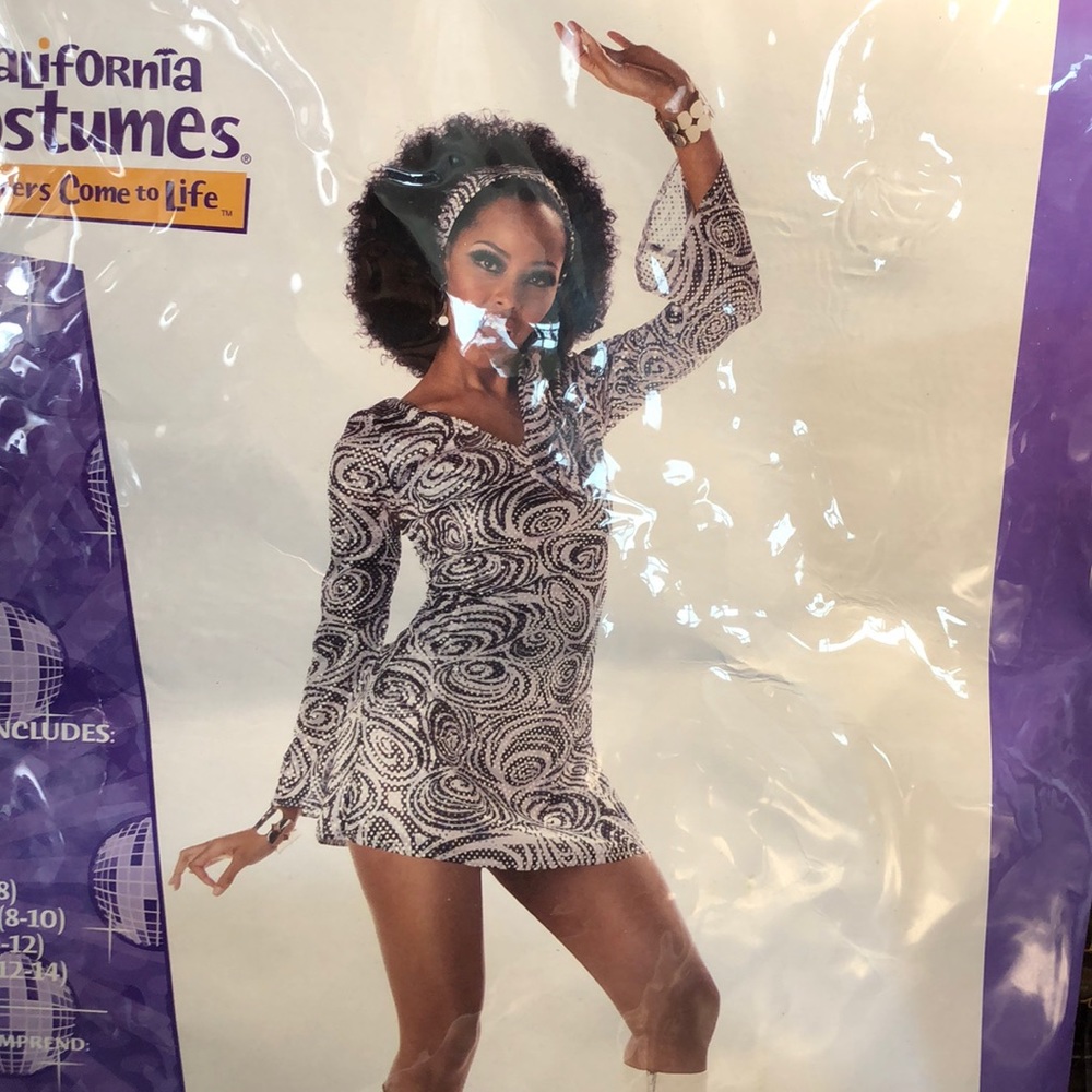 Go Go disco Diva S costume & silver boots - Picture 5 of 8